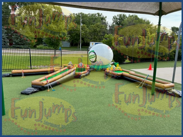 Inflatable 3 Hole Mini Golf - 1